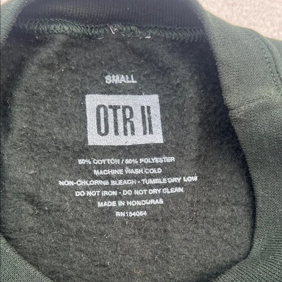 Official Beyonce OTR II Tour Gear - Picture 2 of 6